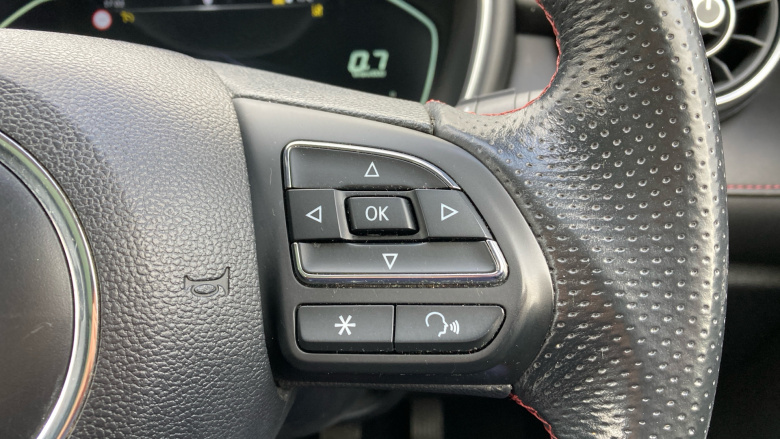 MG Hs 1.5 T-GDI Exclusive 5dr Petrol Hatchback